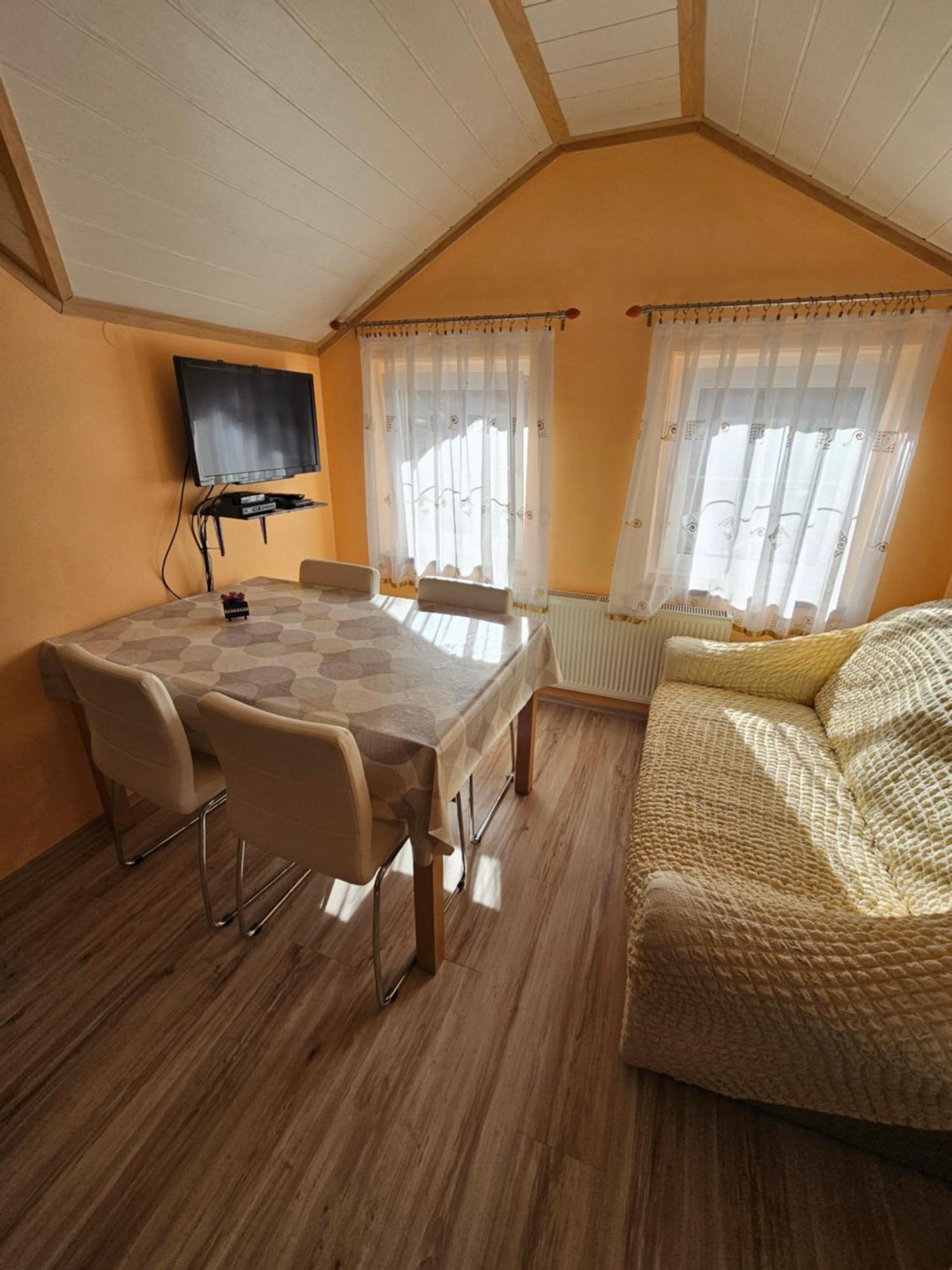 Hotel House Mirjana Smoljanac Exteriér fotografie